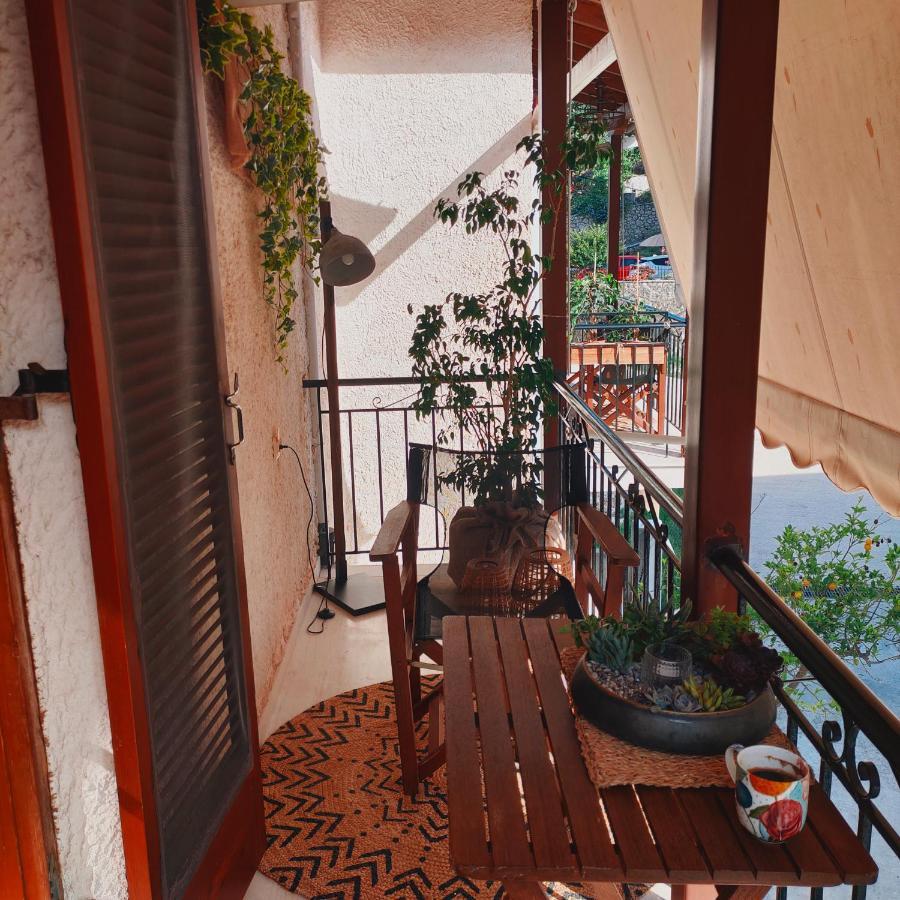 Appartement Olga à Nikiana Extérieur photo